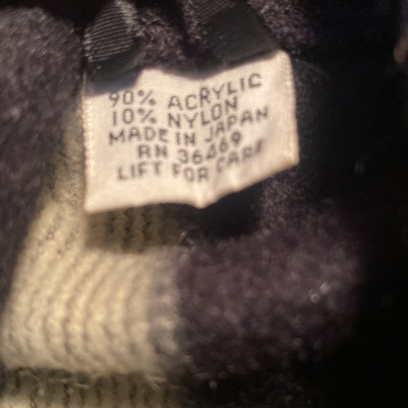 Color block cape - Picture 4 of 4